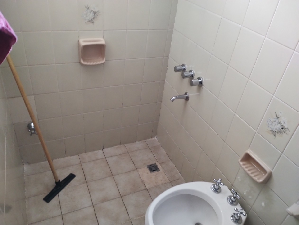 DUPLEX DE 2 AMBIENTES EN VENTA, RAMOS MEJIA RETASADO ESCUCHA OFERTA!