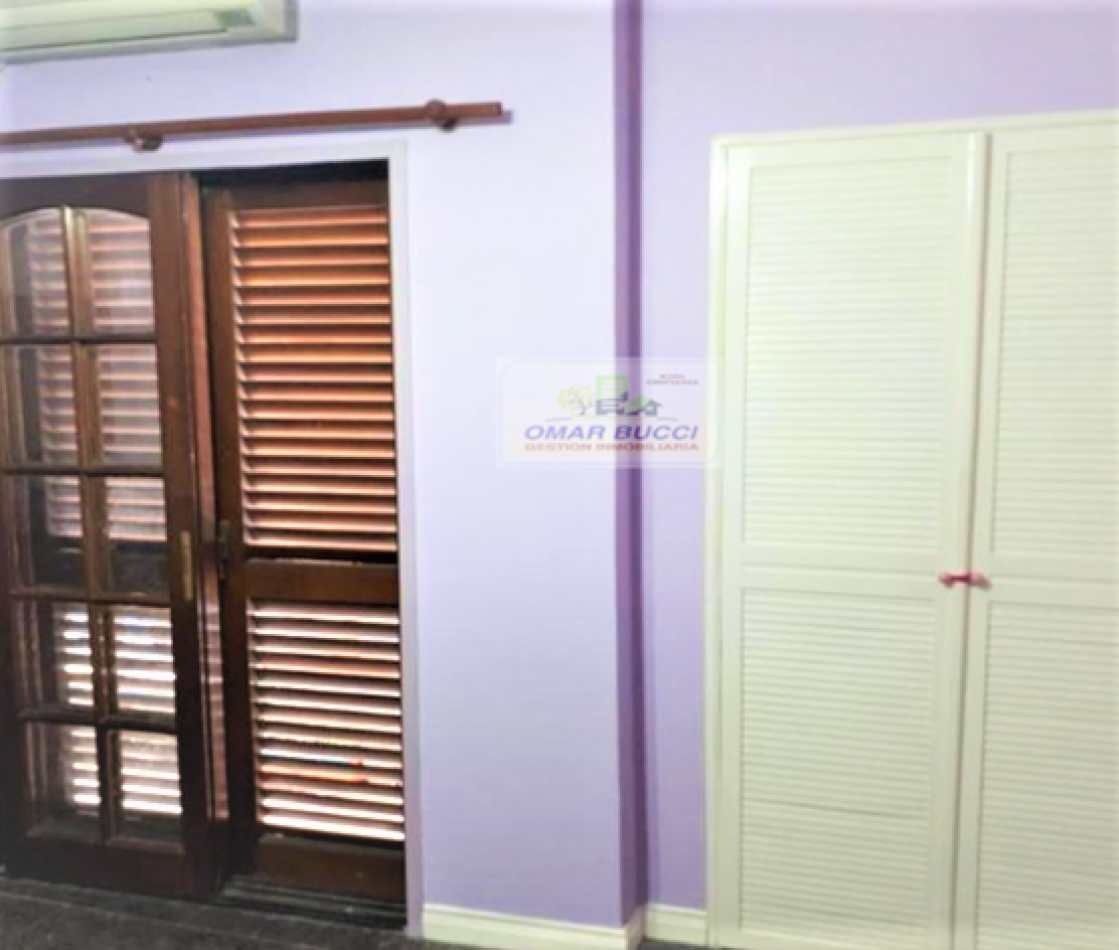 CASA DE 4 AMBIENTES  EN PH AL FRENTE EN SAN JUSTO RETASADA