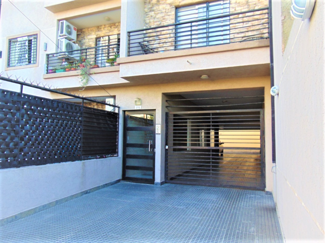 DEPARTAMENTO DE 1 AMBIENTE EN LOMAS DEL MIRADOR EXCELENTE!