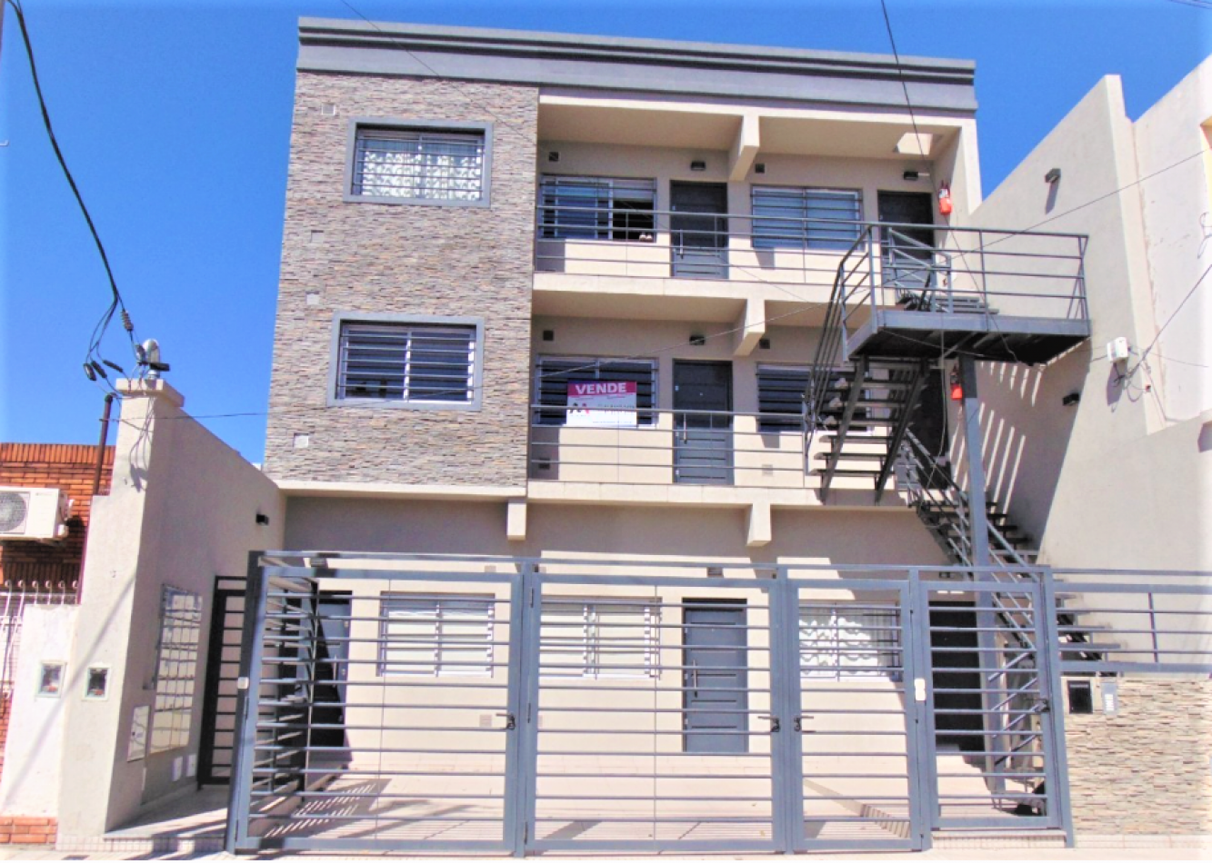 DEPARTAMENTO DE 2 AMBIENTES EN SAN JUSTO