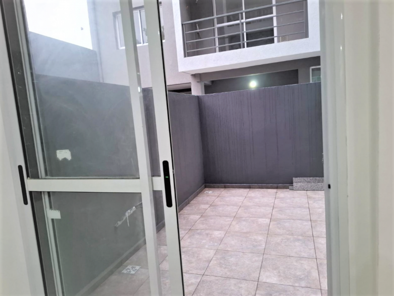 DEPARTAMENTO DE 2 AMBIENTES EN SAN JUSTO