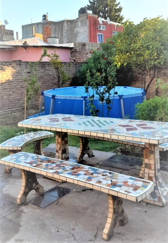 CASA DE TRES AMBIENTES Y MAS... EN SAN JUSTO