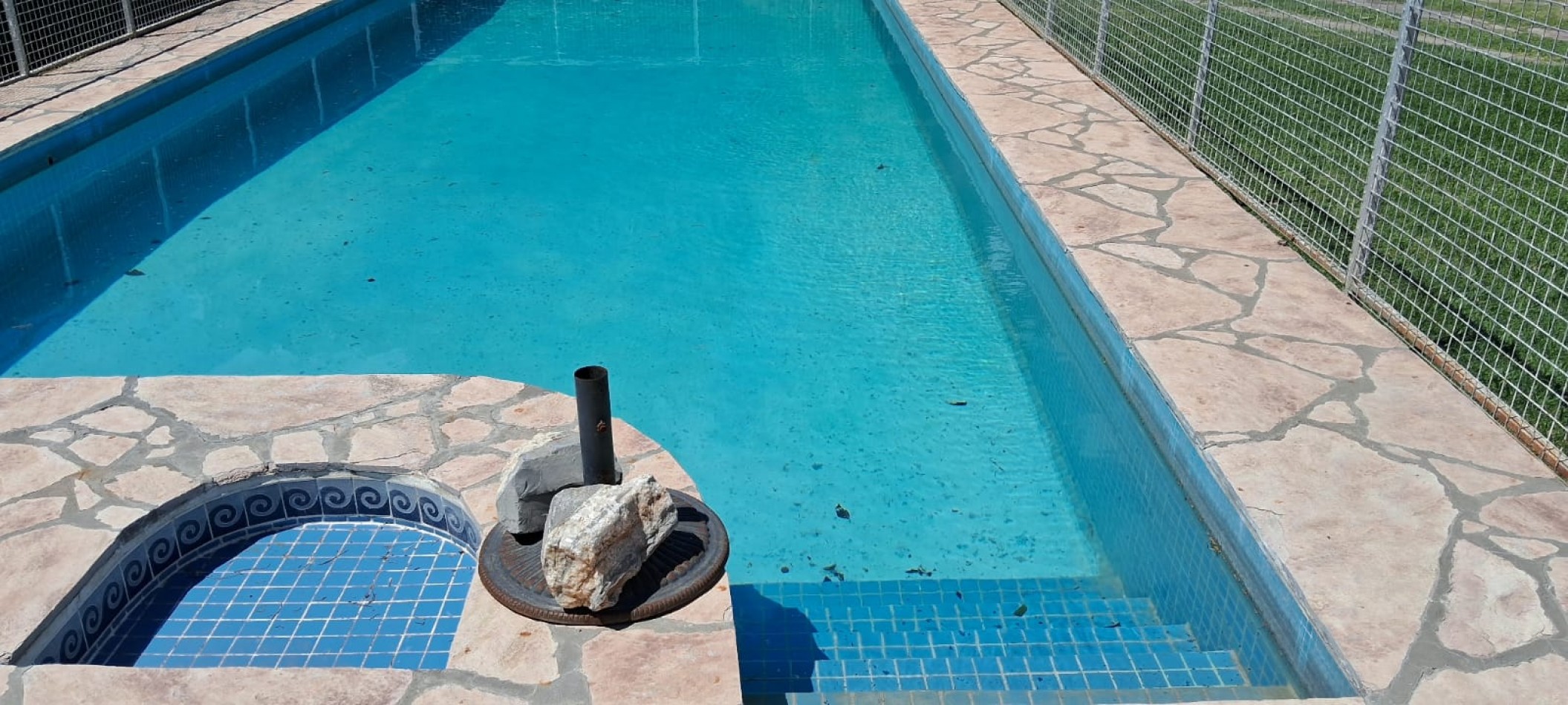 CASAQUINTA EN VENTA 2055M2.- FCO. ALVAREZ, SON TRES LOTES JUNTOS, DOS SON ADYASENTES Y UNO EN MARTILLO CON DOBLE ENTRADA