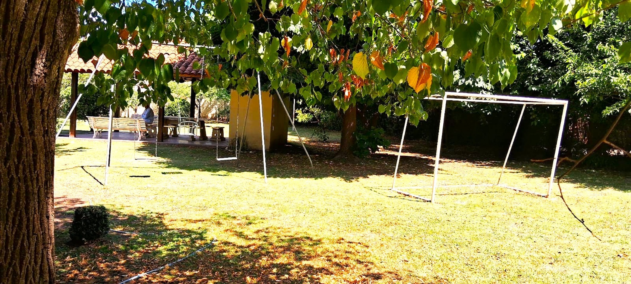 CASAQUINTA EN VENTA 2055M2.- FCO. ALVAREZ, SON TRES LOTES JUNTOS, DOS SON ADYASENTES Y UNO EN MARTILLO CON DOBLE ENTRADA