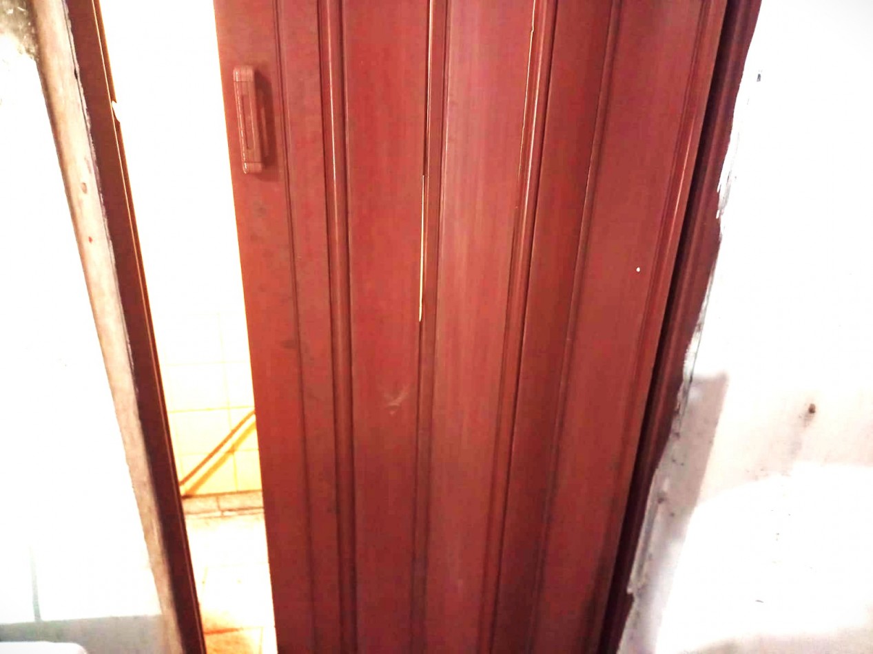 Local en venta sobre Av. Pte. Peron y Camacua U$D 29.500.- Imperdible