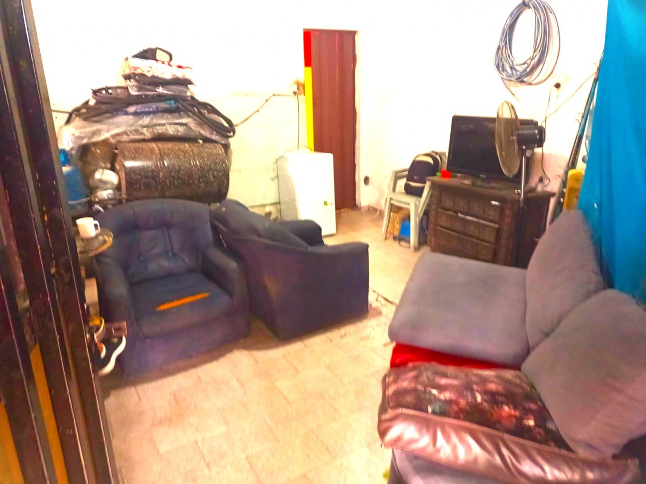 Local en venta sobre Av. Pte. Peron y Camacua U$D 29.500.- Imperdible