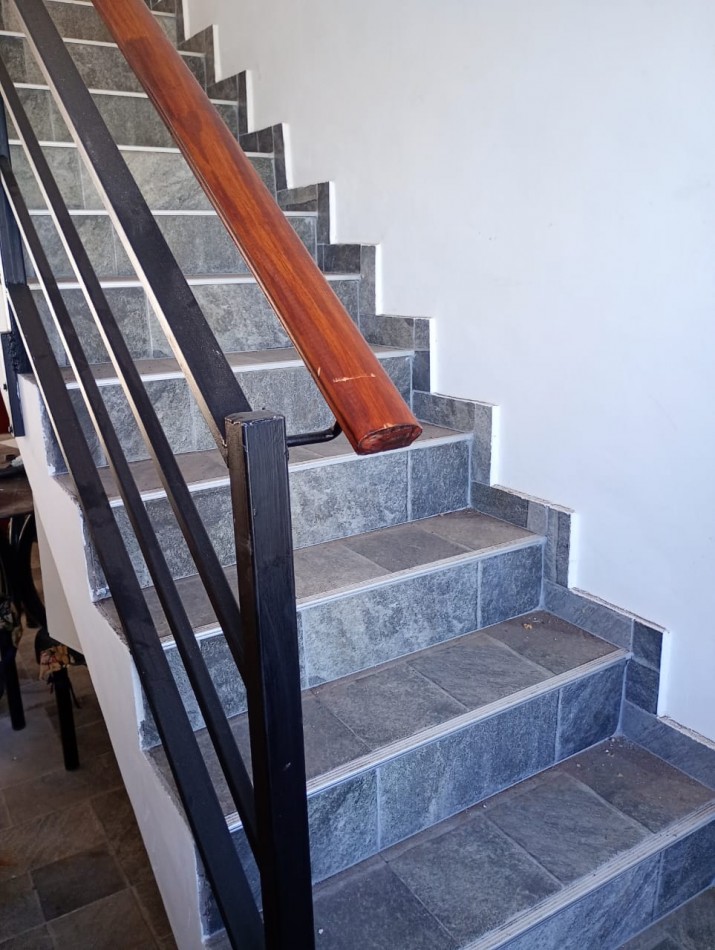 DUPLEX IMPERDIBLE EN MIRAMAR A ESTRENAR