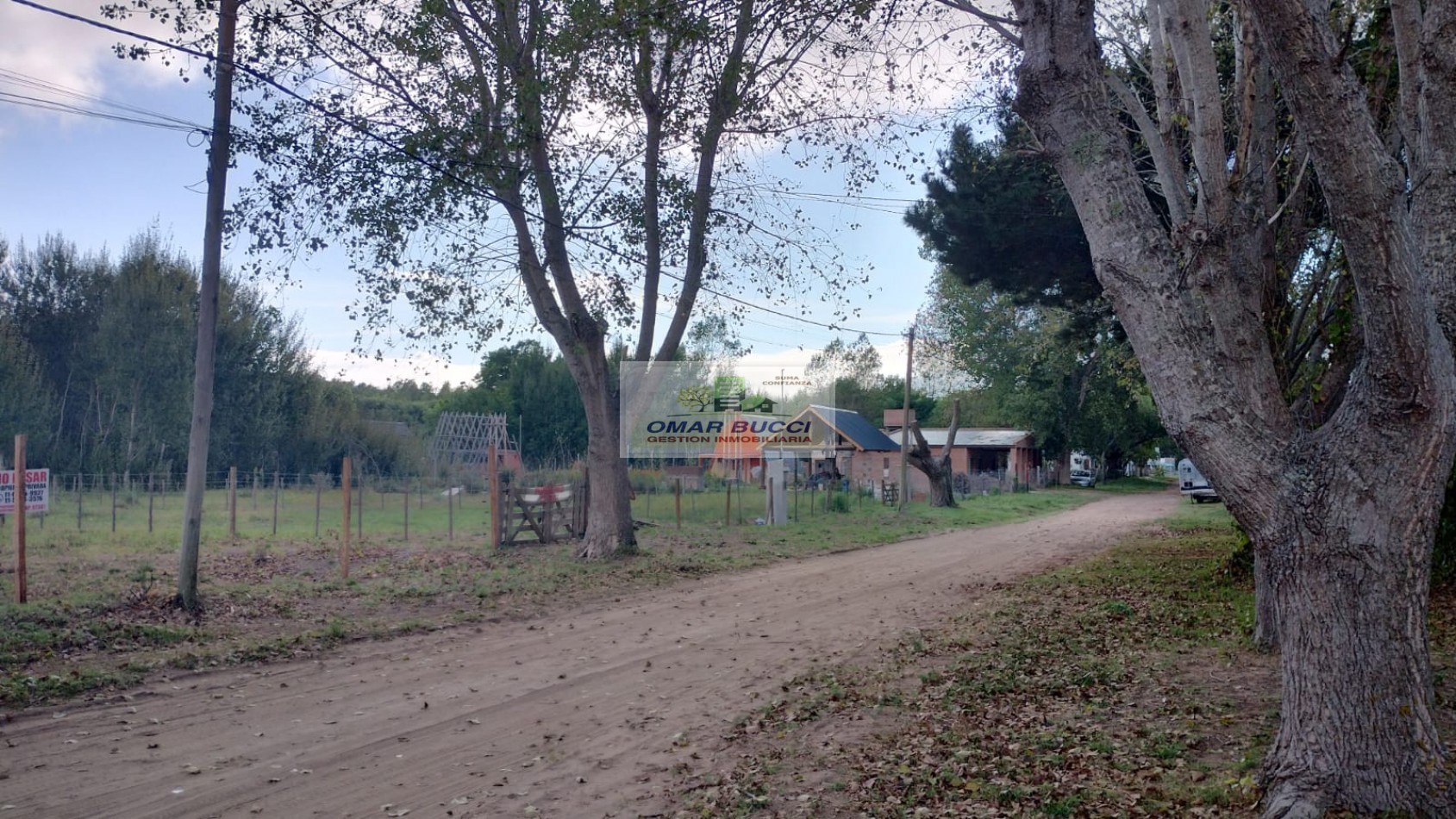 DOS TERRENOS JUNTOS  30 X 40 ENTRE LOS DOS 1200 M2 Financio