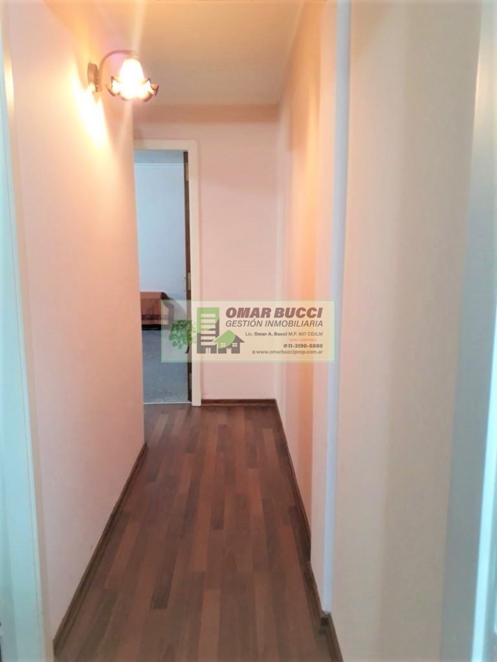 DEPARTAMENTO MUY ACOGEDOR DE DOS AMBIENTES AMPLIOS, EN INMEJORABLE UBICACION, EN LA CIUDAD DE NECOCHEA