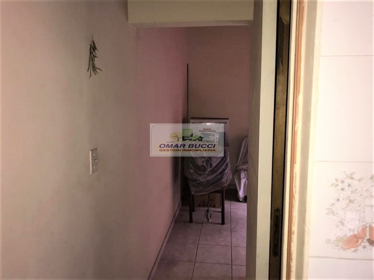 Casa en Venta son dos UFs juntas en Isidro Casanova Retasada