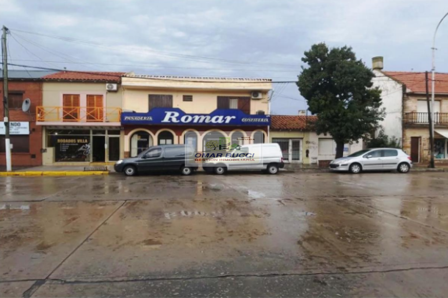 PANADERIA FUNCIONANDO CON LOCAL, MAS DOS DEPARTAMENTOS EN PLANTA ALTA DE TRES AMBIENTES, VENTA EN BLOCK EN NECOCHEA