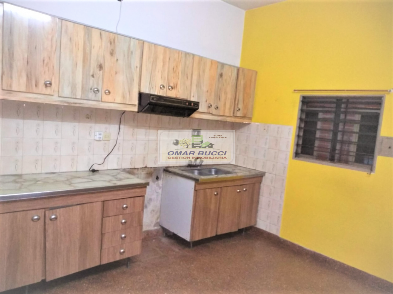 CASA DE 3 AMBIENTES SOBRE LOTE PROPIO EN SAN JUSTO