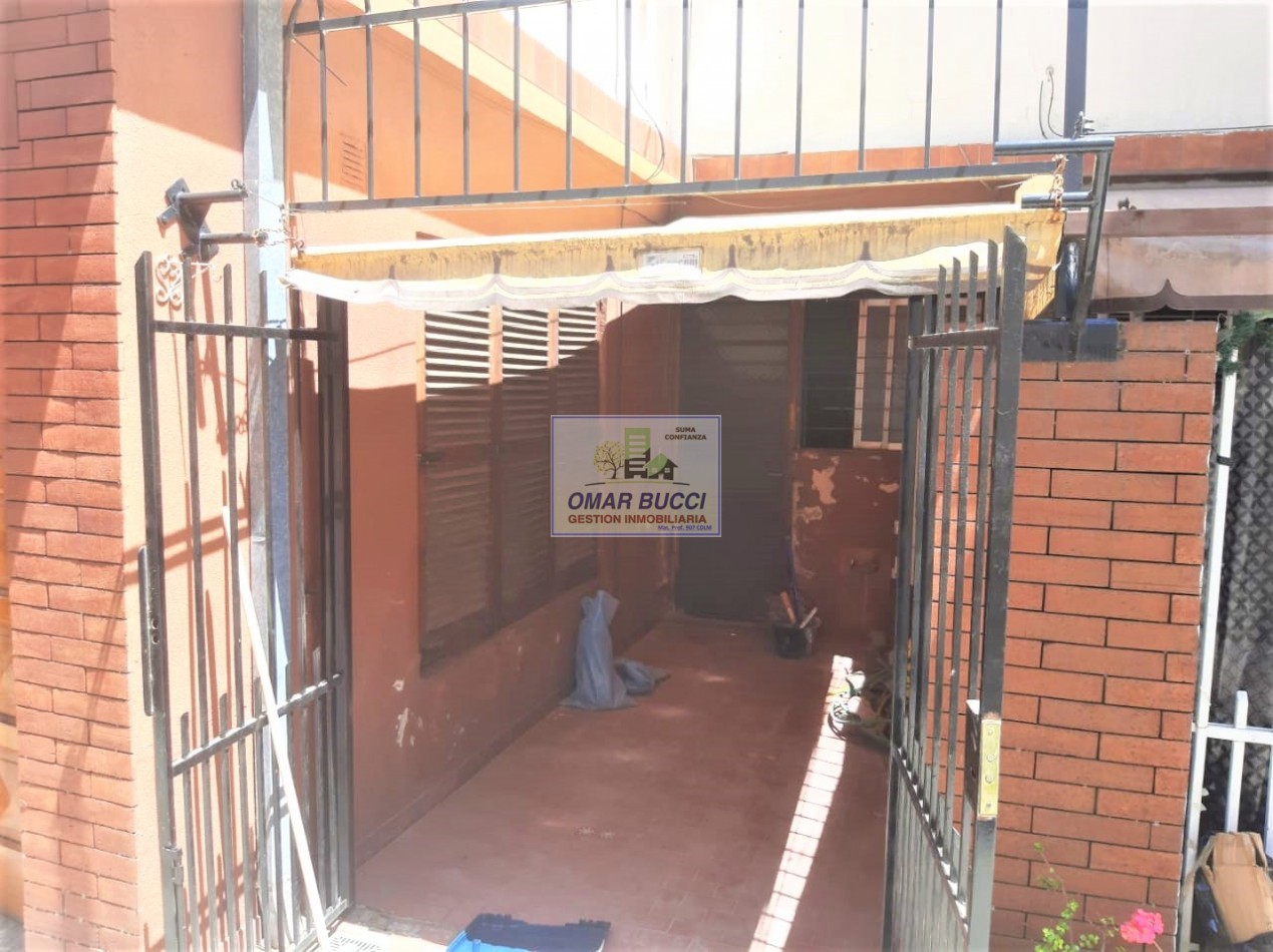 Ph/ Duplex de 3 ambiente con patio propio cochera cubierta propia y sin expensas RETASADO!