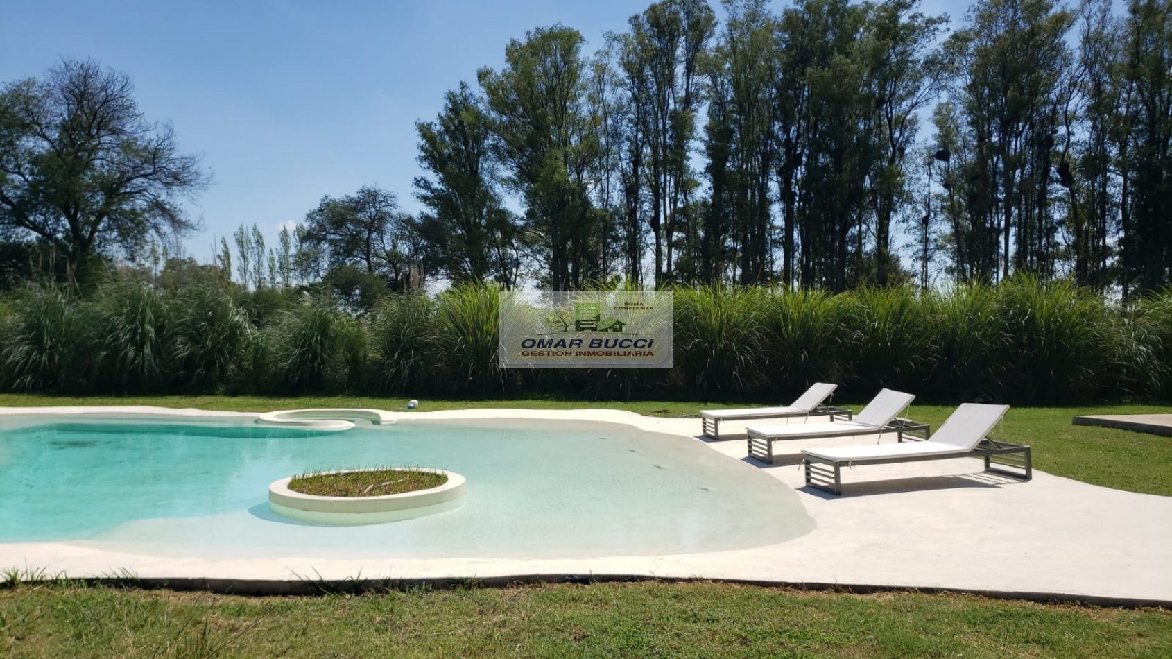 CASA/ CASA QUINTA, EN HARAS SAN PABLO, DE 5 AMBIENTES CON PILETA PERMUTARIA ESCUCHA OFERTA