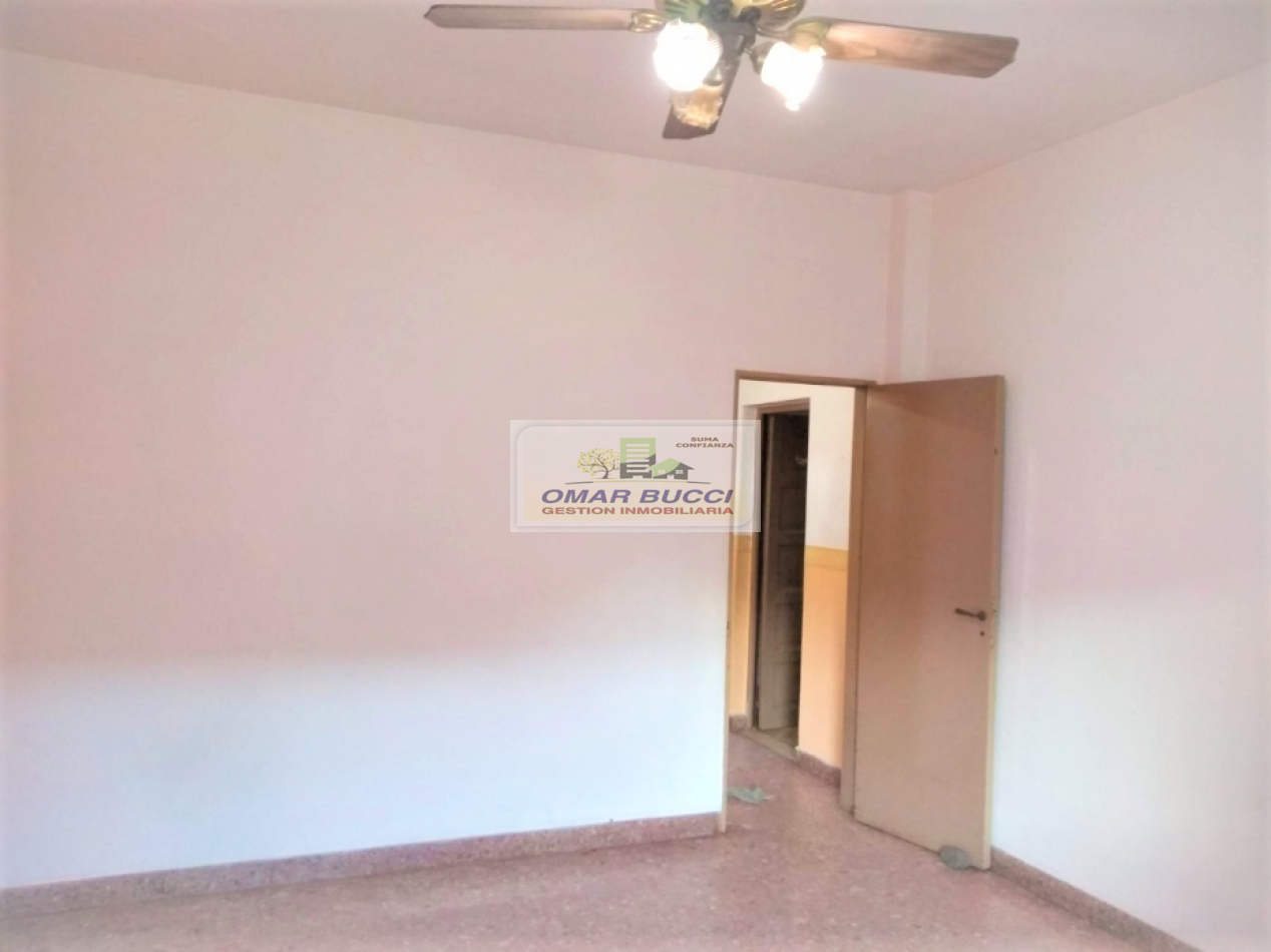 CASA DE 3 AMBIENTES SOBRE LOTE PROPIO EN SAN JUSTO