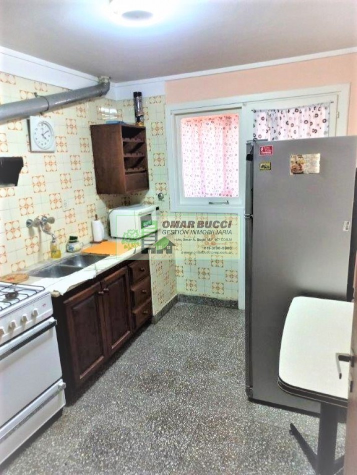 DEPARTAMENTO MUY ACOGEDOR DE DOS AMBIENTES AMPLIOS, EN INMEJORABLE UBICACION, EN LA CIUDAD DE NECOCHEA