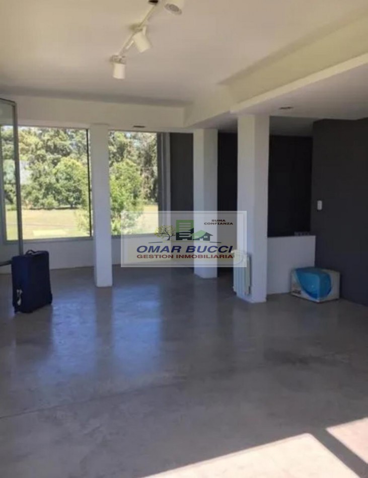 CASA/ CASA QUINTA, EN HARAS SAN PABLO, DE 5 AMBIENTES CON PILETA PERMUTARIA ESCUCHA OFERTA