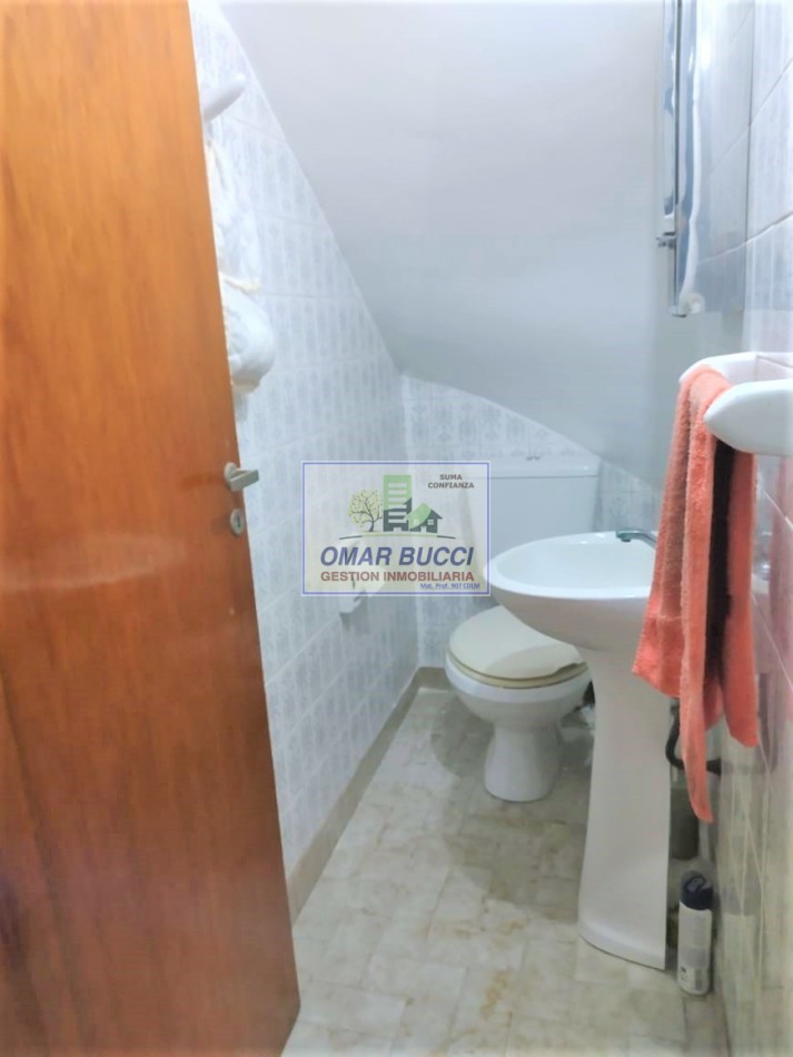 Ph/ Duplex de 3 ambiente con patio propio cochera cubierta propia y sin expensas RETASADO!