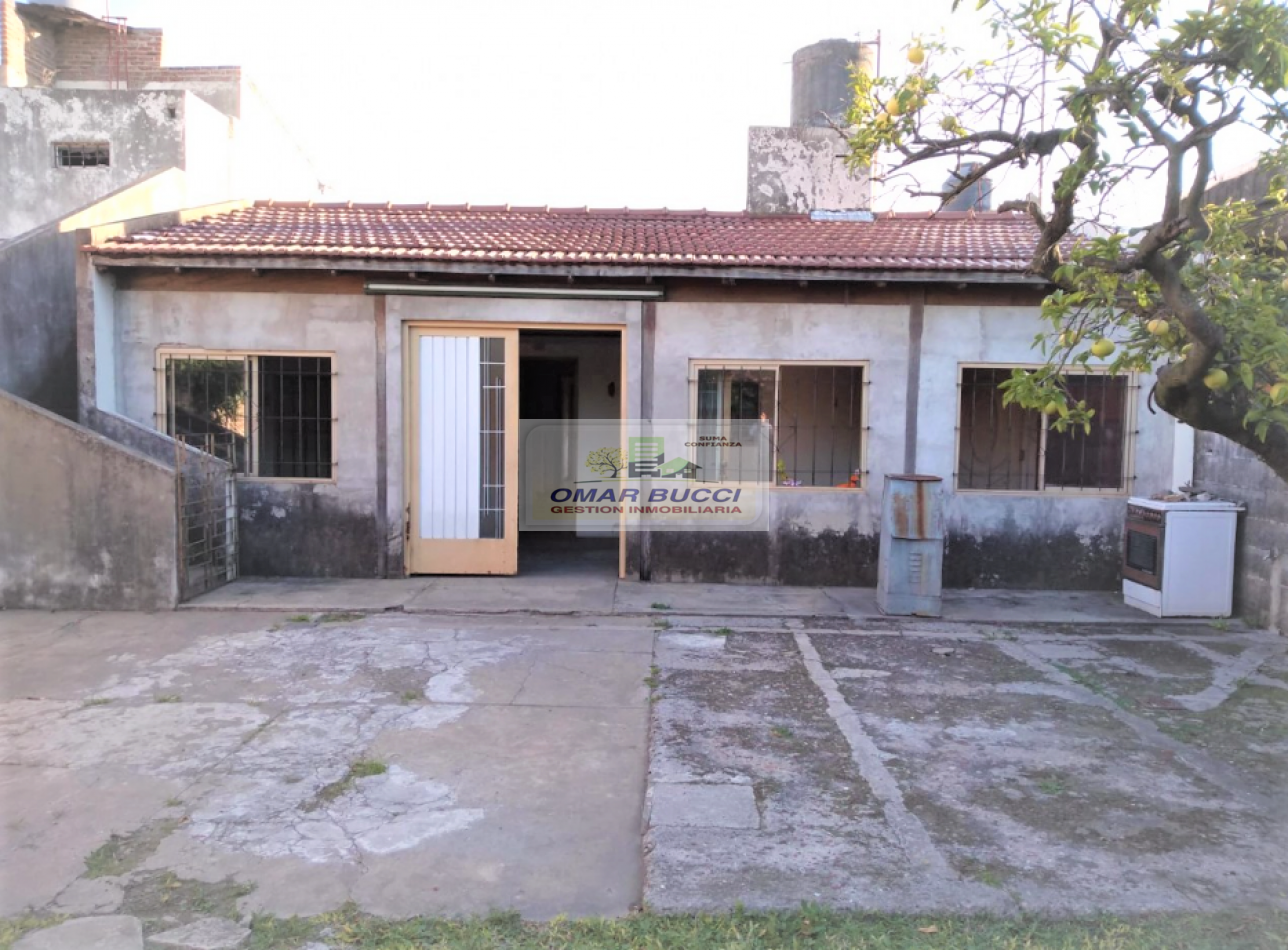 CASA DE 3 AMBIENTES SOBRE LOTE PROPIO EN SAN JUSTO