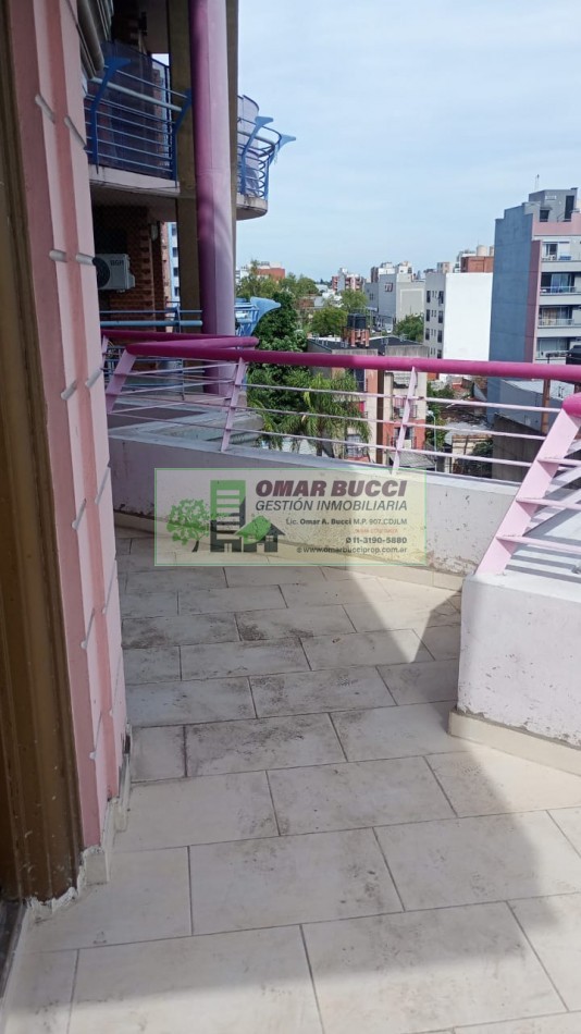 DEPARTAMENTO EN MORON CENTRO 3 AMBIENTES CON BAULERA