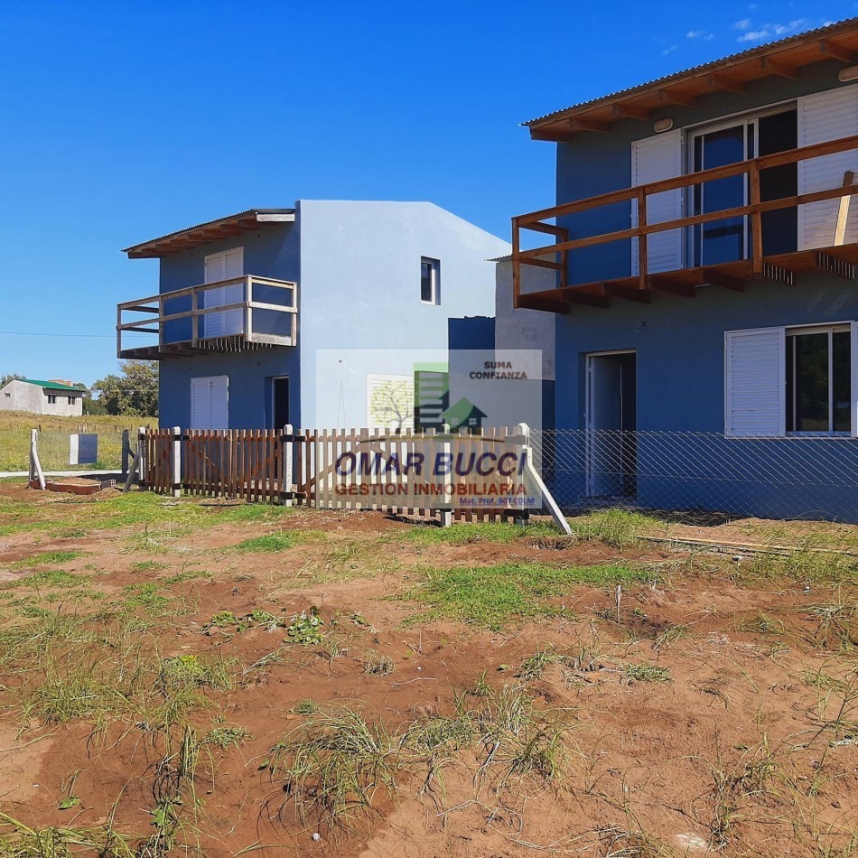 DUPLEX DOS JUNTOS EN BALNEARIO RETA  VENDO o PERMUTO