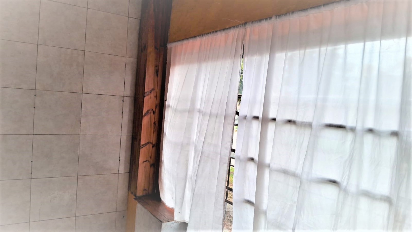 LOCAL, CASA, TALLER o DEPOSITO SOBRE LOTE PROPIO EN MORON. SE VENDE CON RENTA